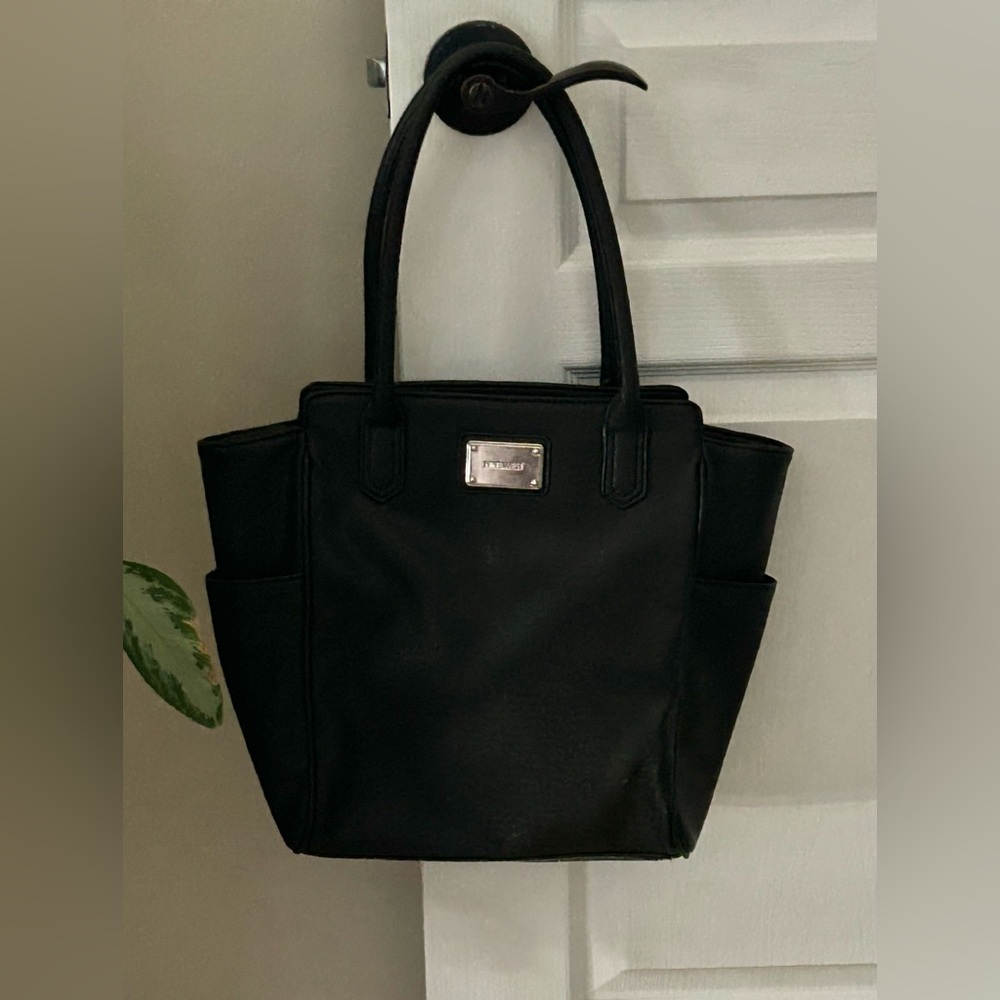 “NEW” NINE WEST LEATHER TOTE BAG